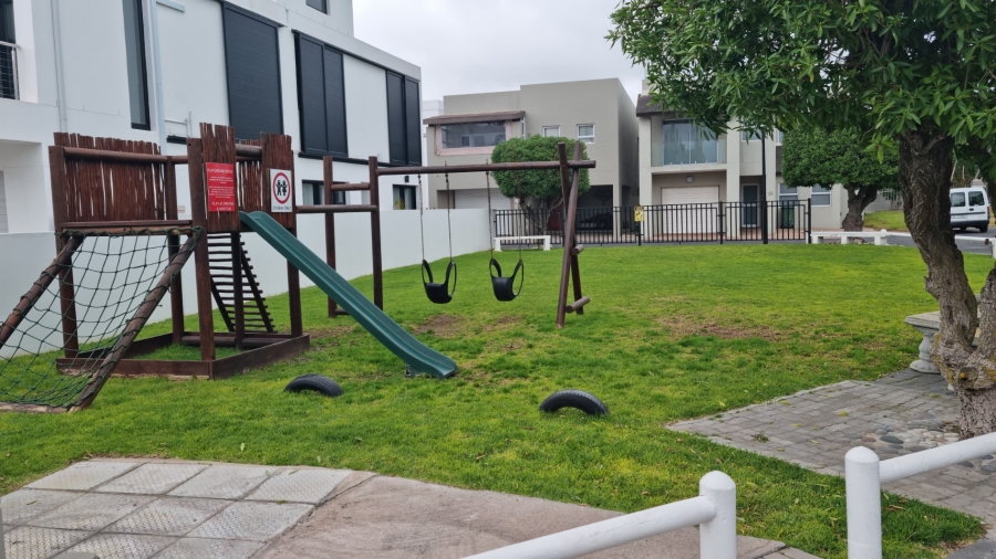 3 Bedroom Property for Sale in Waterfront Western Cape